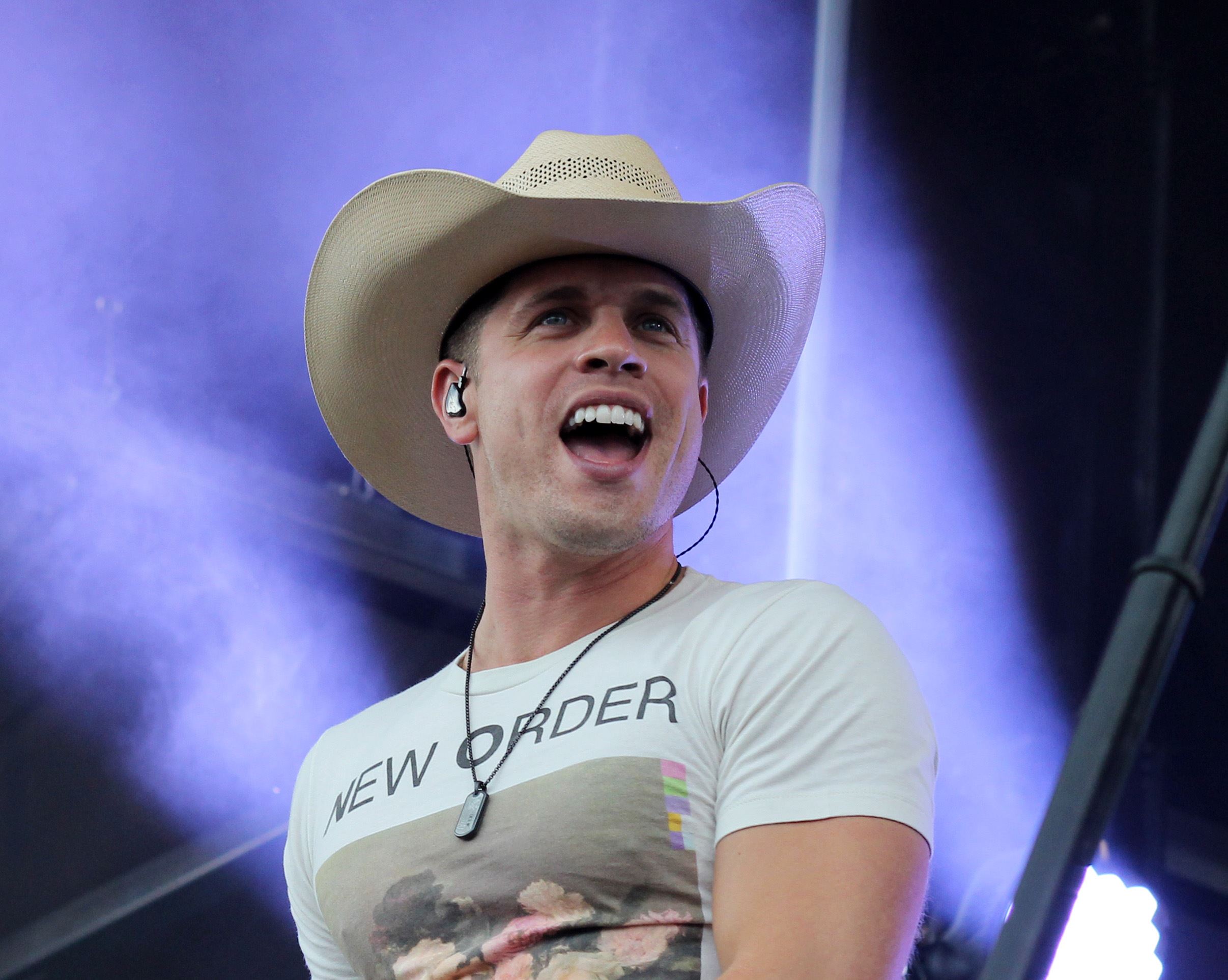 Dustin Lynch